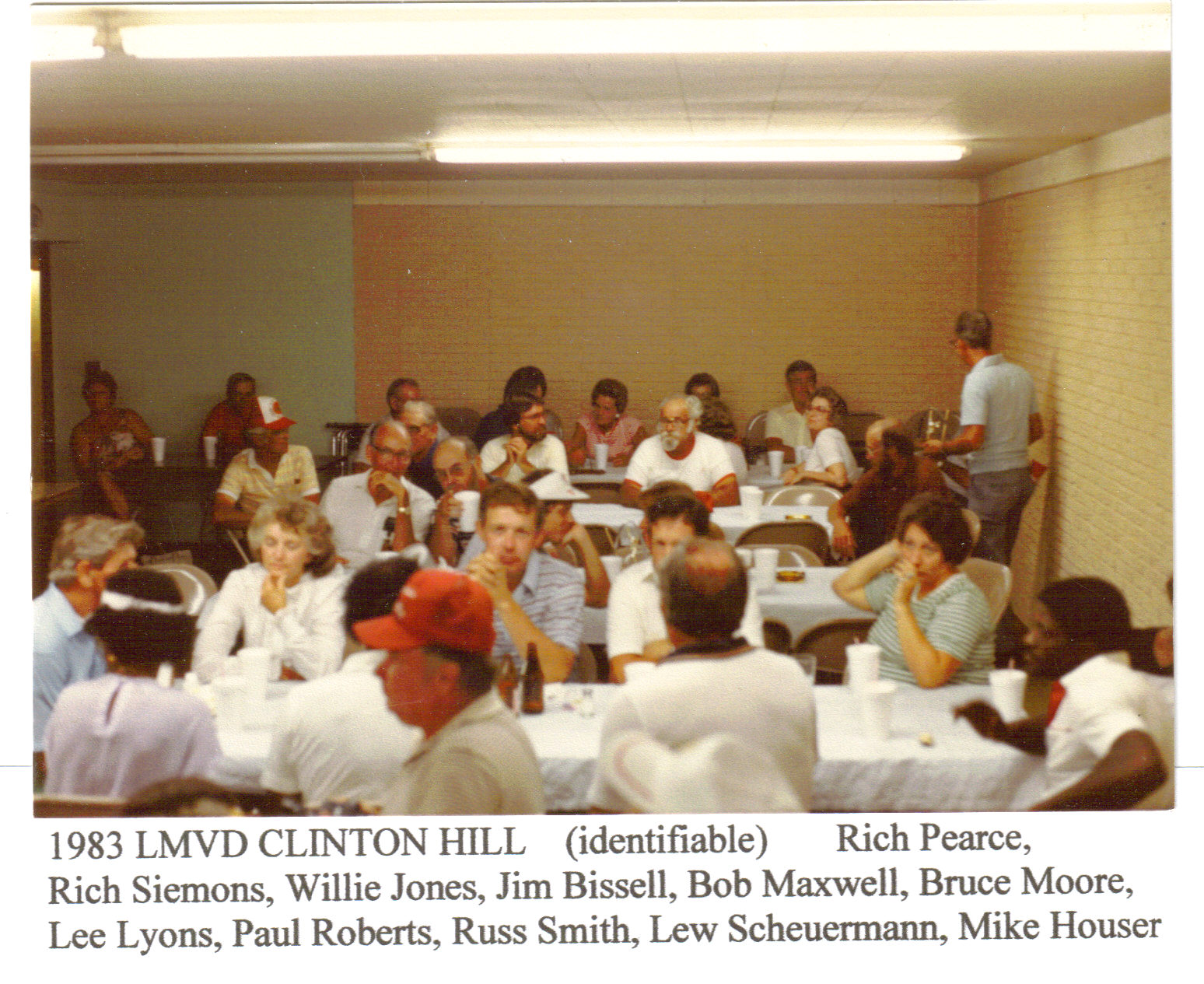 1983-lmvd-clinton-banquet-pearce-siemons-jones-bissell-others