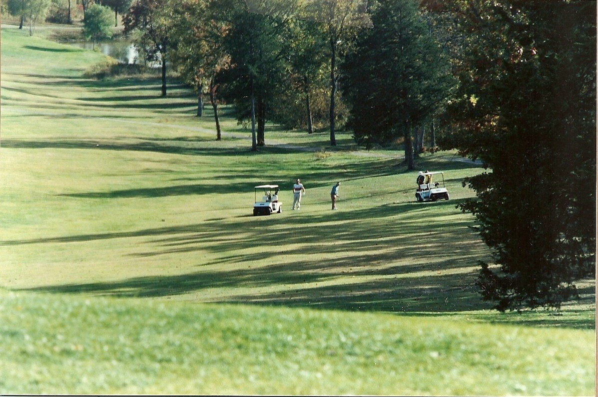 1992-tdl  goersch in 9th fairway of valley course