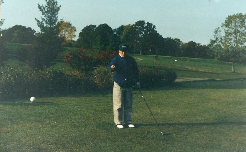 1992-tdl  harley on hole 1 of 18 hole course