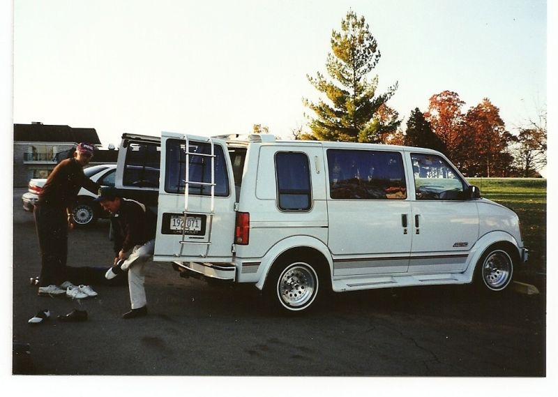 1993-TDL  bissell & harley arriving