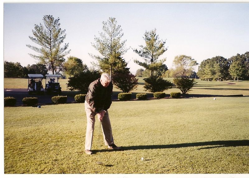 2000  TDL--Art Johnson on 1st tee