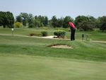 2010 Crown Pointe--Gilmore pitching to 18th green in morning round