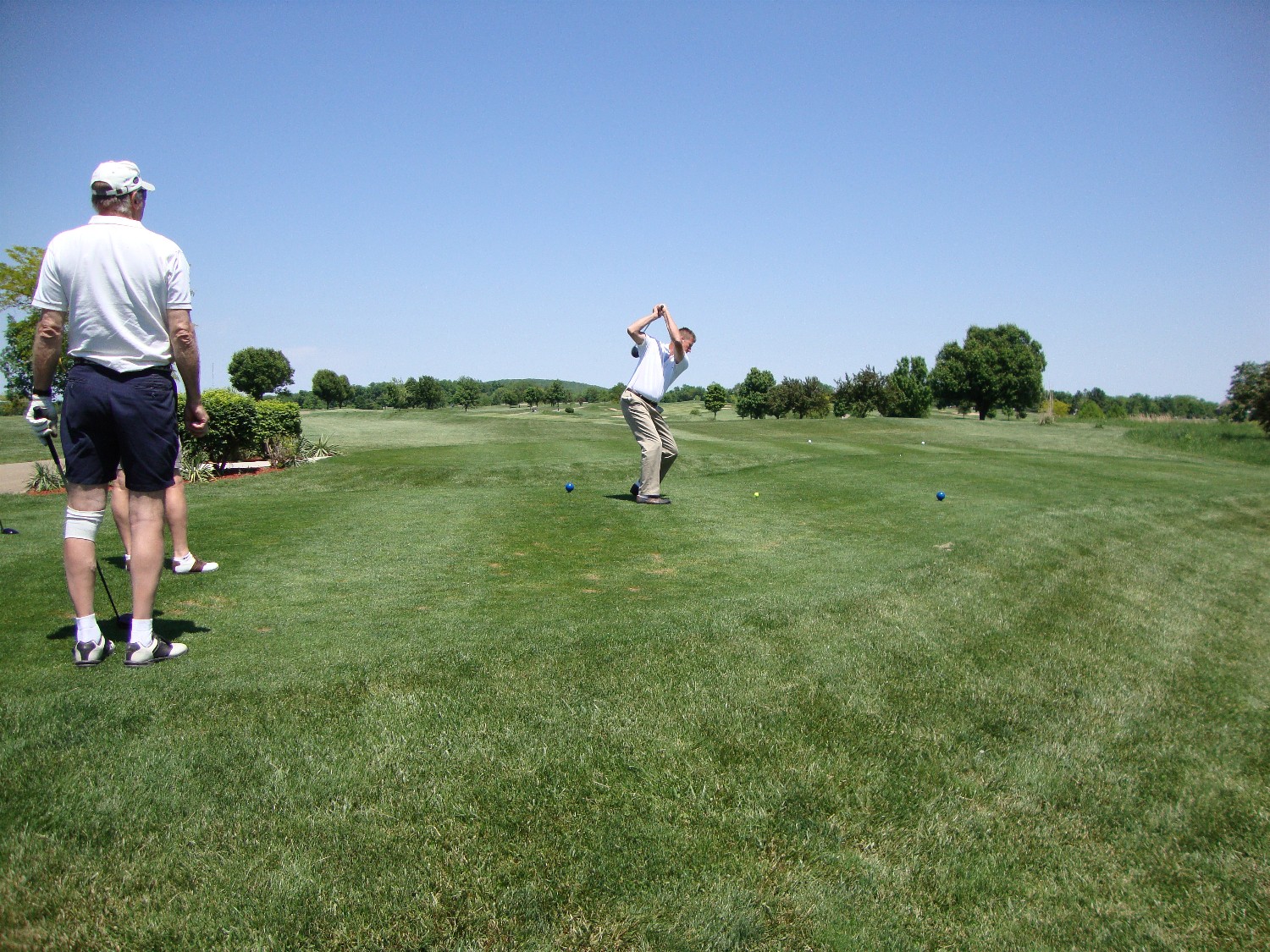 2010 Crown Pointe--Tony Johnson--start of scramble--Feld on left