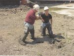 1995-L&D 26: P.Kornberger and Jennifer Watkins in Dewatered Lock Chamber