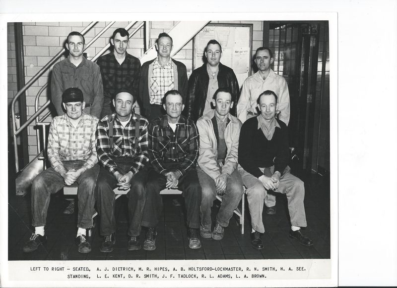 L&D 24 Crew-2  Circa 1940's