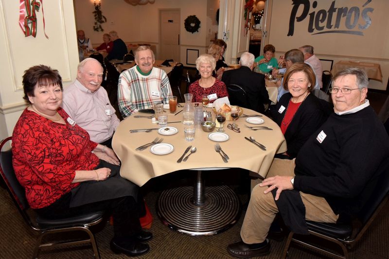 L to R: Penny Edinger, Jim Edinger, Gary Turner, Pat Turner, Karen Niermann, Fred Niermann