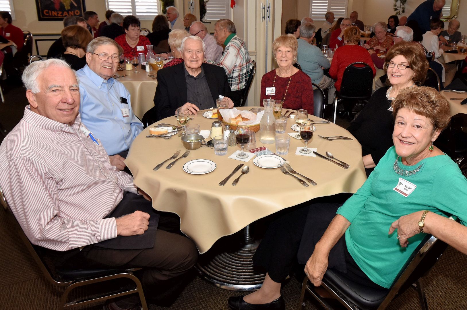 L to R: Bob Wich, Joe Effertz, Art Johnson, Carolyn Johnson, Fran Effertz, Sandy Wich