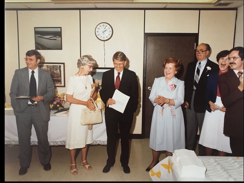 Ed Middleton, Edna Jacobs, Jack Niemi, Sue Falk and Family