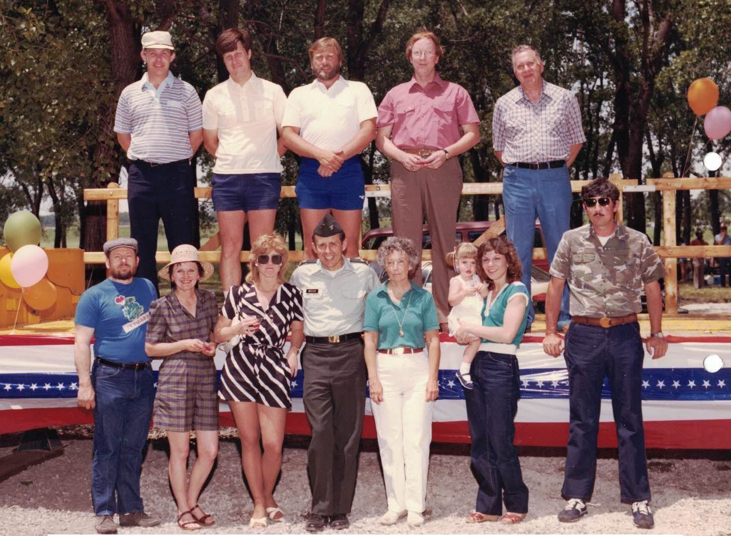 1983-Corps Picnic Service Awards